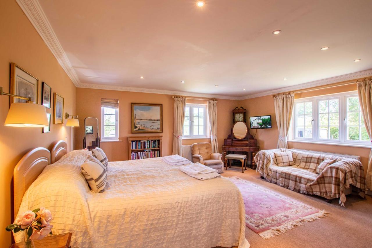 Austons Down Farm B&B Claverdon ภายนอก รูปภาพ