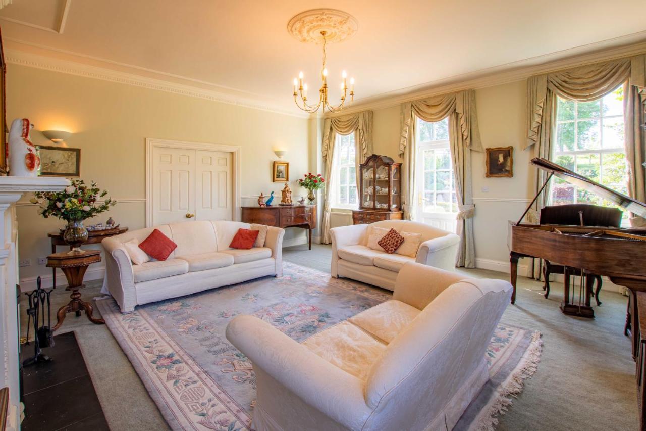 Austons Down Farm B&B Claverdon ภายนอก รูปภาพ