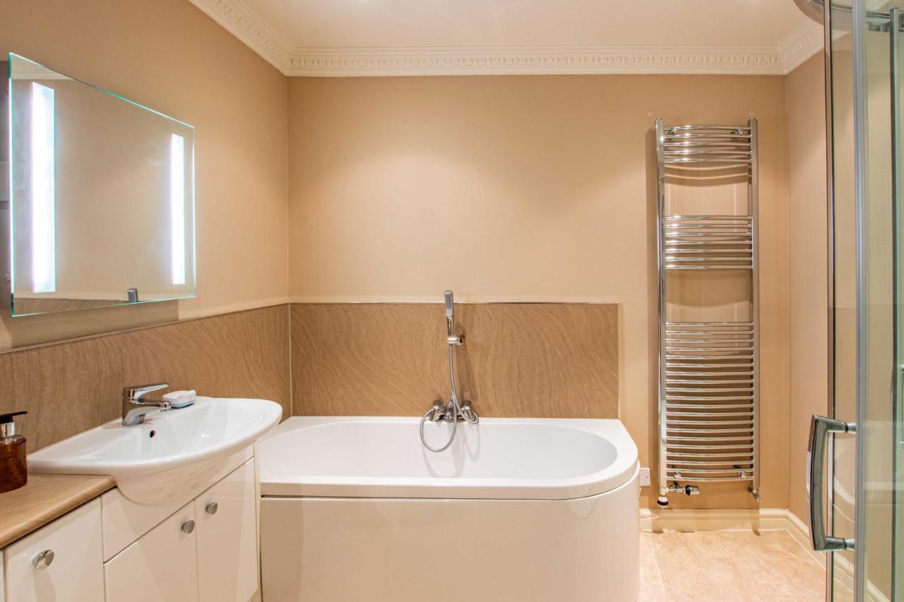 Austons Down Farm B&B Claverdon ภายนอก รูปภาพ