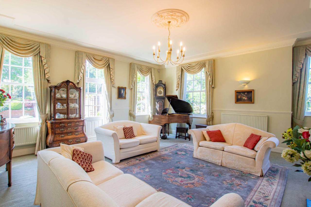 Austons Down Farm B&B Claverdon ภายนอก รูปภาพ