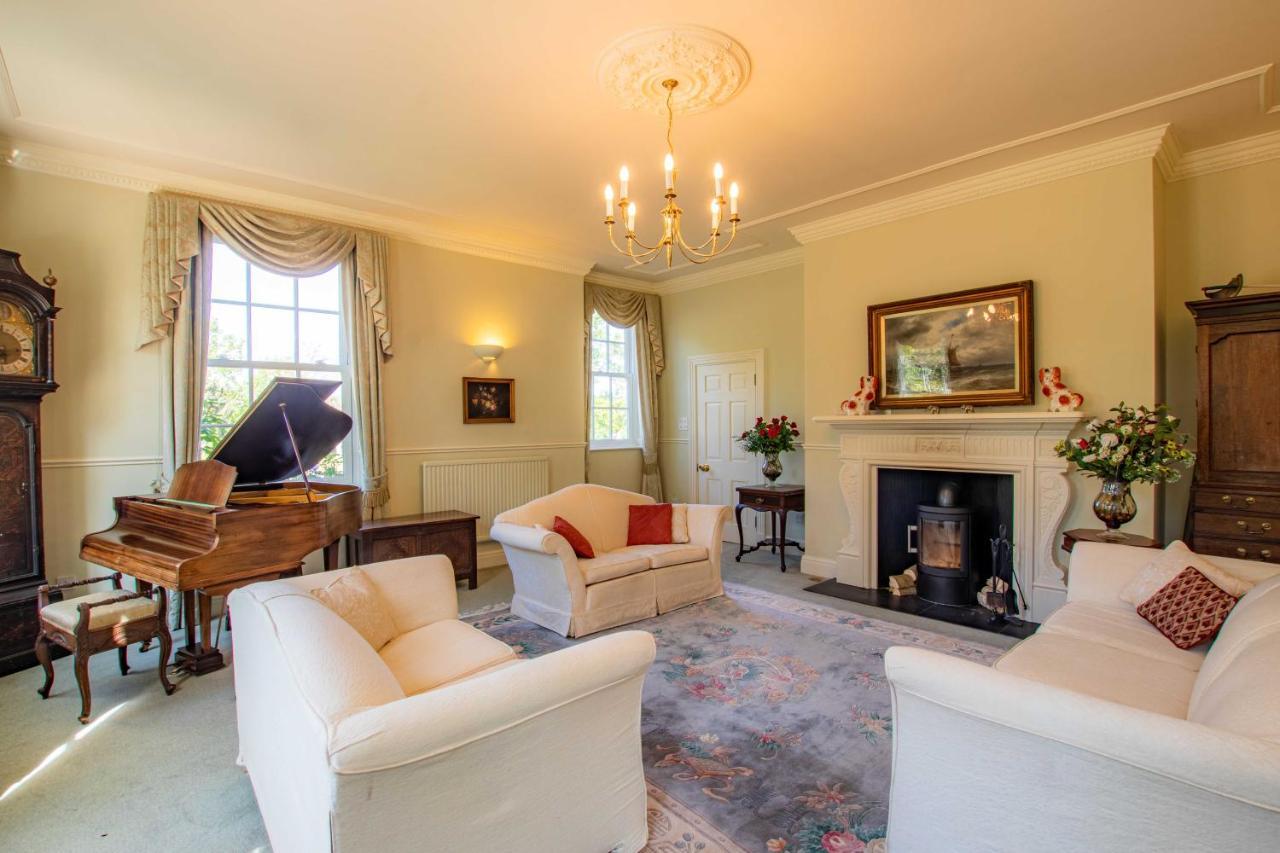 Austons Down Farm B&B Claverdon ภายนอก รูปภาพ