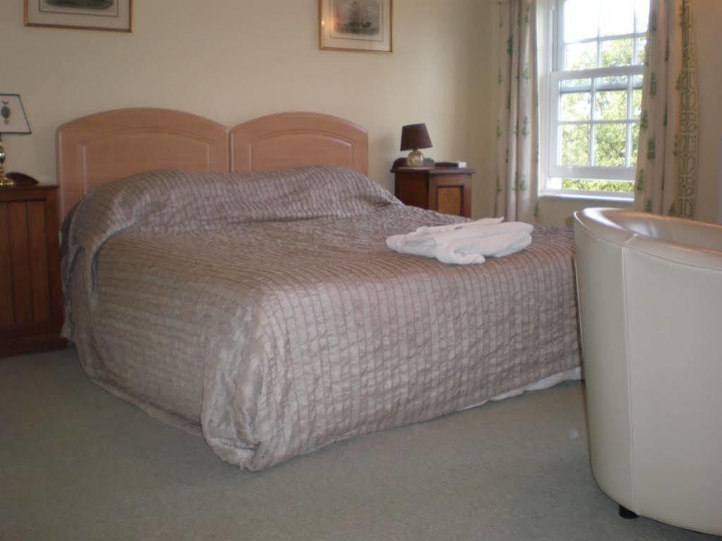 Austons Down Farm B&B Claverdon ภายนอก รูปภาพ