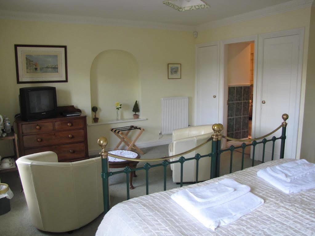 Austons Down Farm B&B Claverdon ภายนอก รูปภาพ